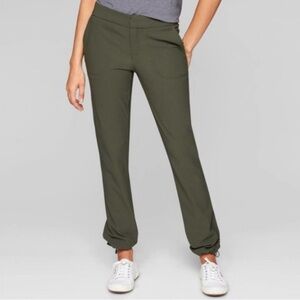 Athleta Wander Straight Pants in Arbor Olive Size 8